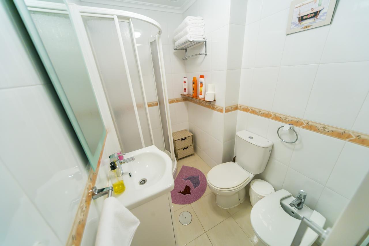 Homely Apartments Calle Apolo Torrevieja Exterior photo